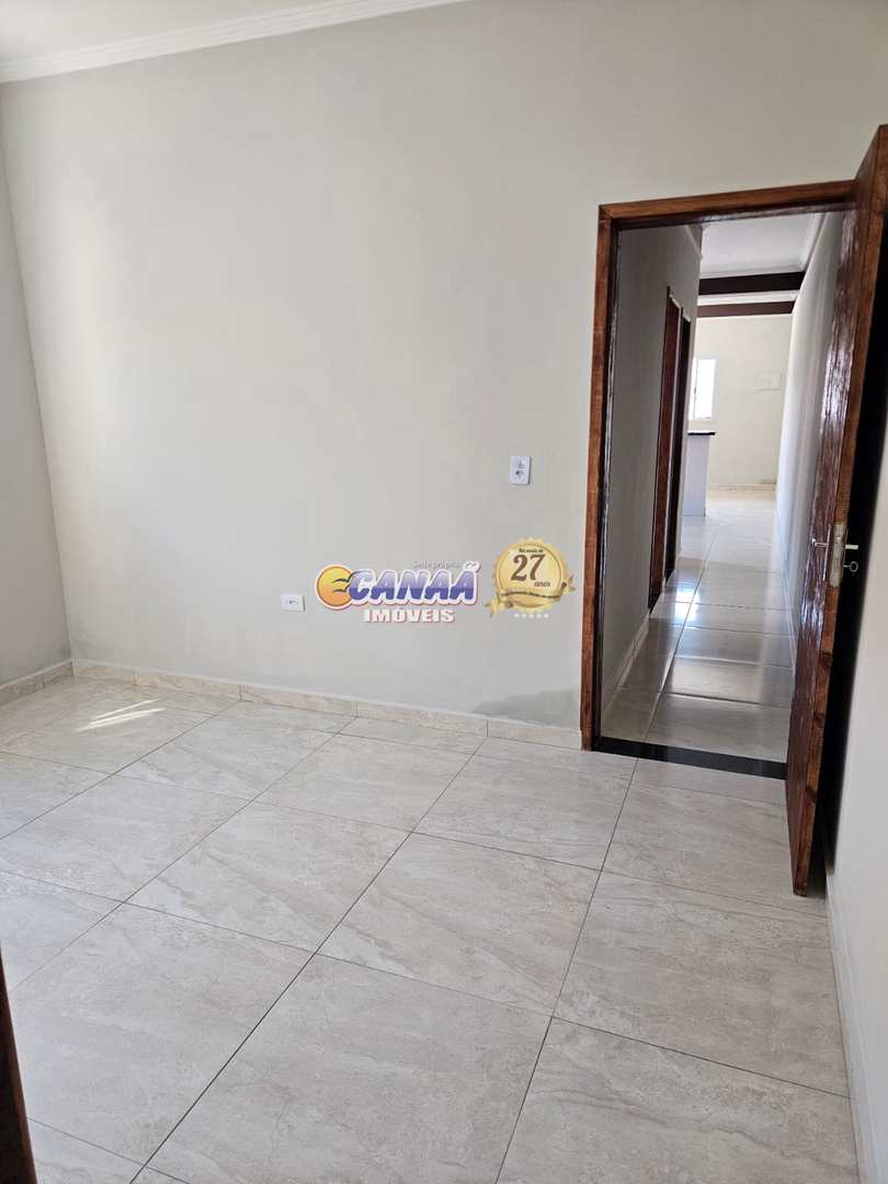 Casa à venda com 2 quartos, 72m² - Foto 11