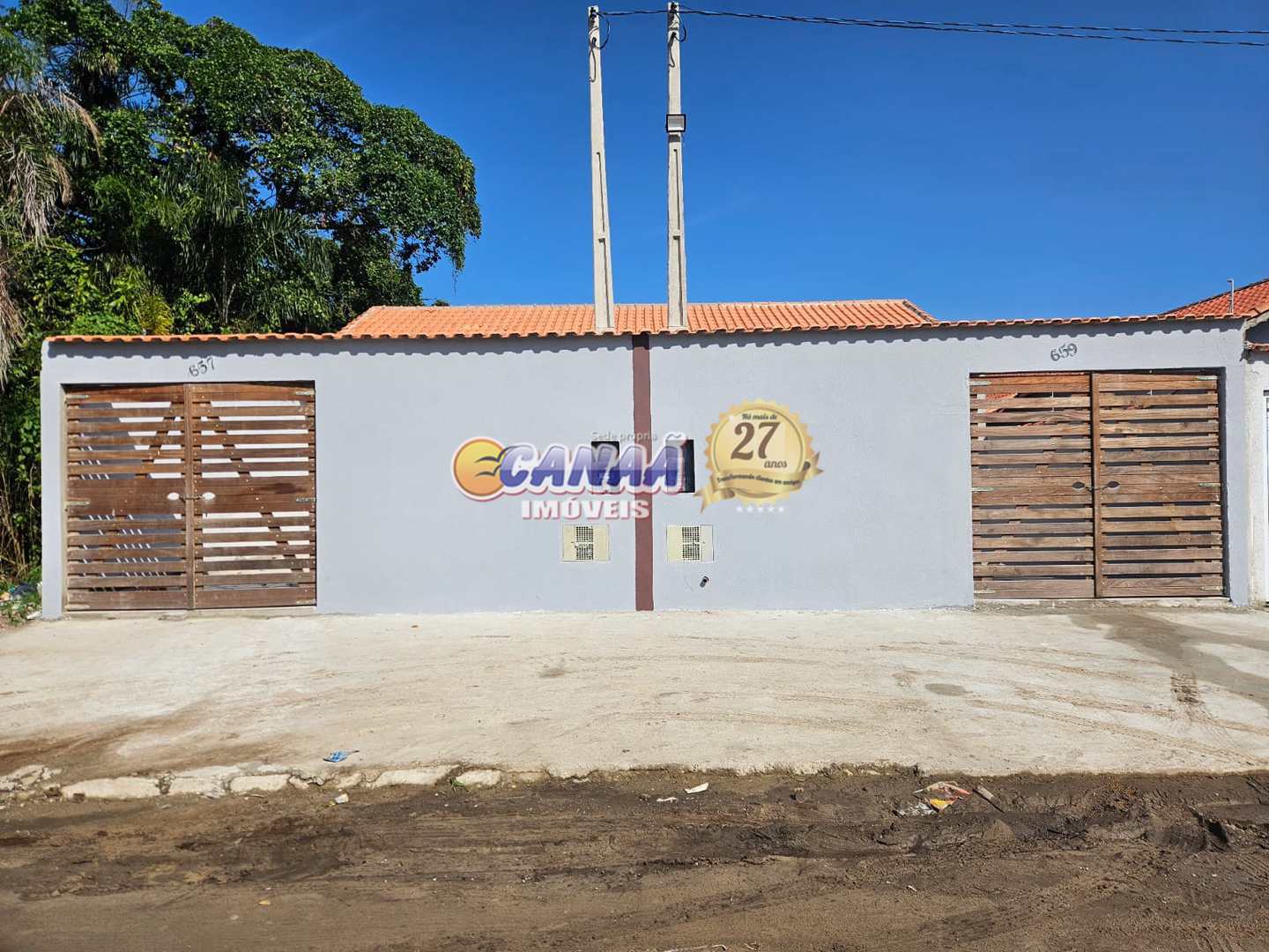 Casa à venda com 2 quartos, 72m² - Foto 18