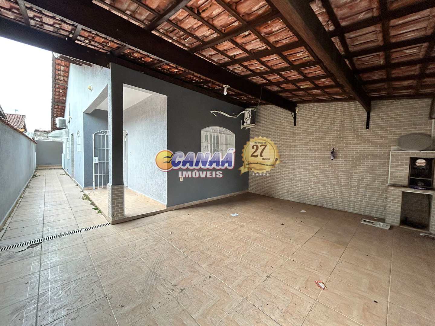 Casa à venda com 2 quartos, 76m² - Foto 3