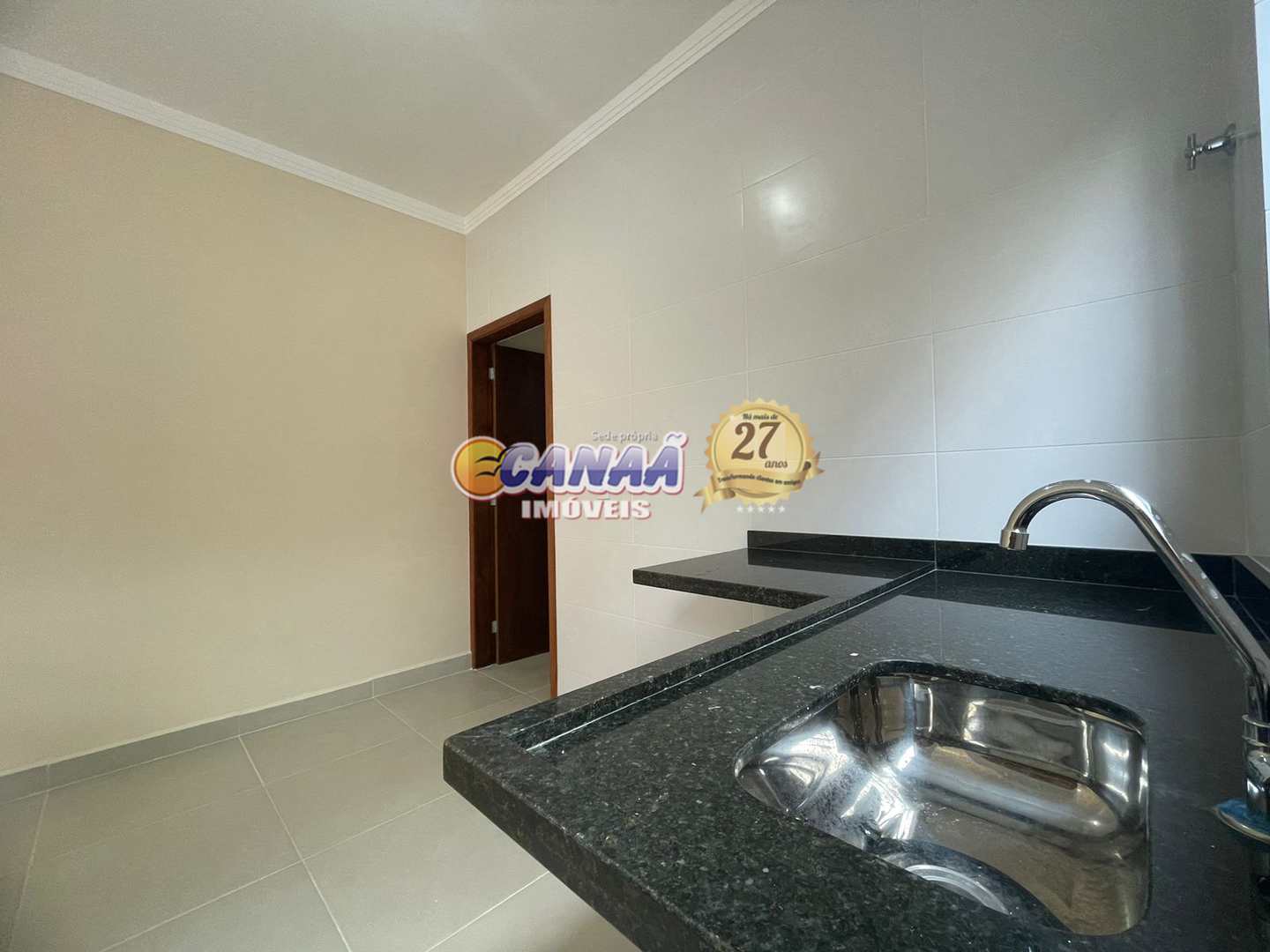 Casa à venda com 2 quartos, 92m² - Foto 8