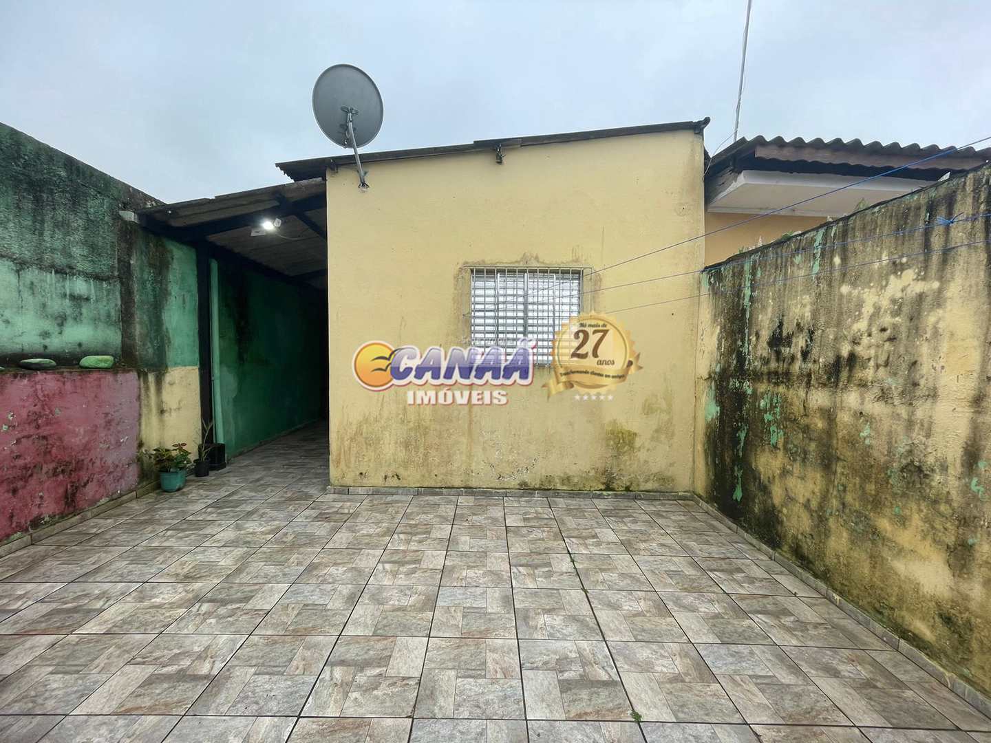 Casa à venda com 2 quartos, 80m² - Foto 2