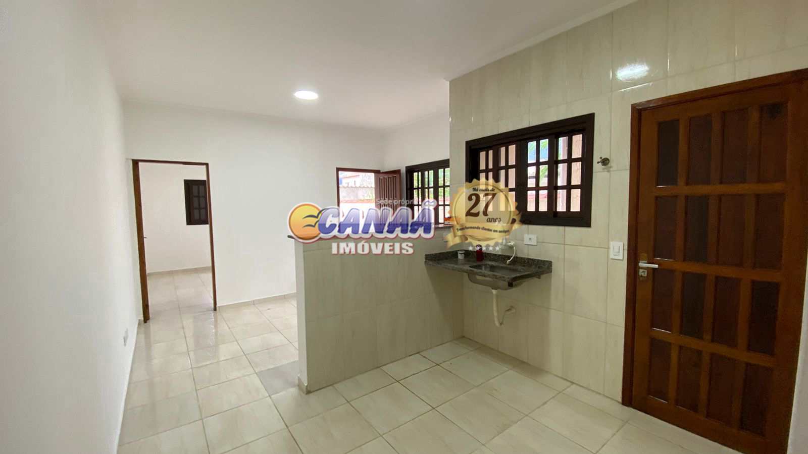 Casa à venda com 2 quartos, 56m² - Foto 5