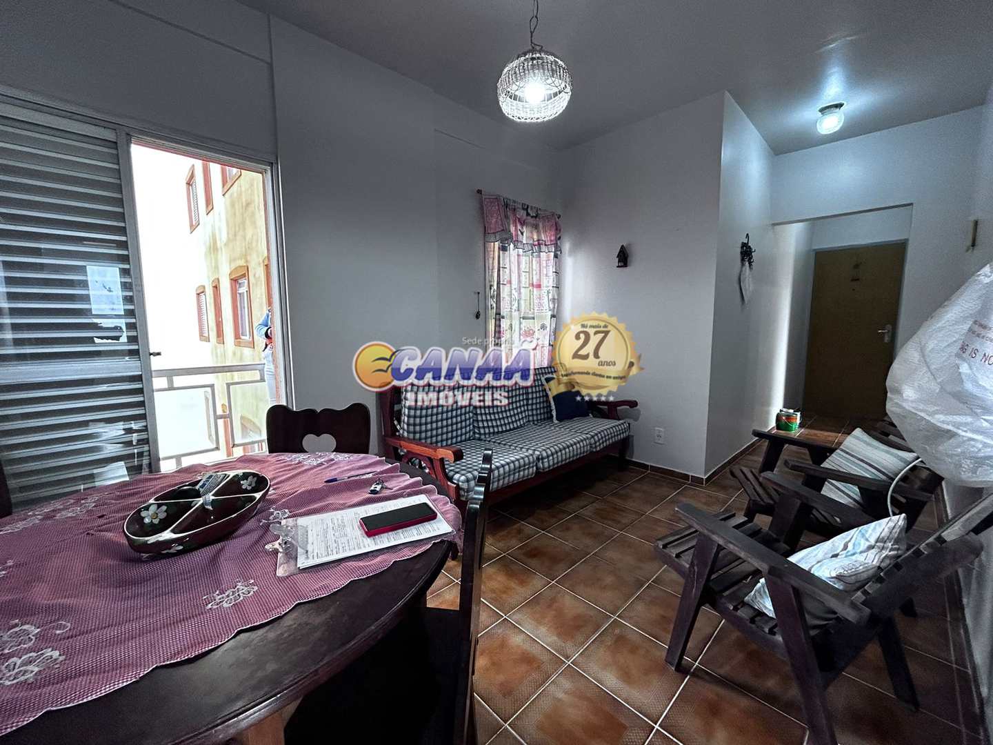 Apartamento à venda com 2 quartos, 61m² - Foto 1