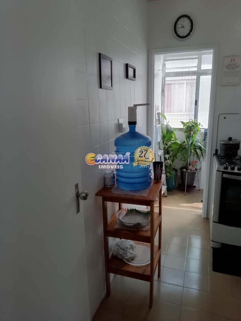 Apartamento à venda com 1 quarto, 37m² - Foto 14