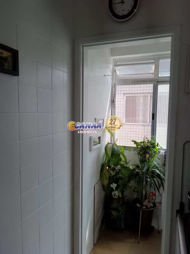 Apartamento à venda com 1 quarto, 37m² - Foto 20