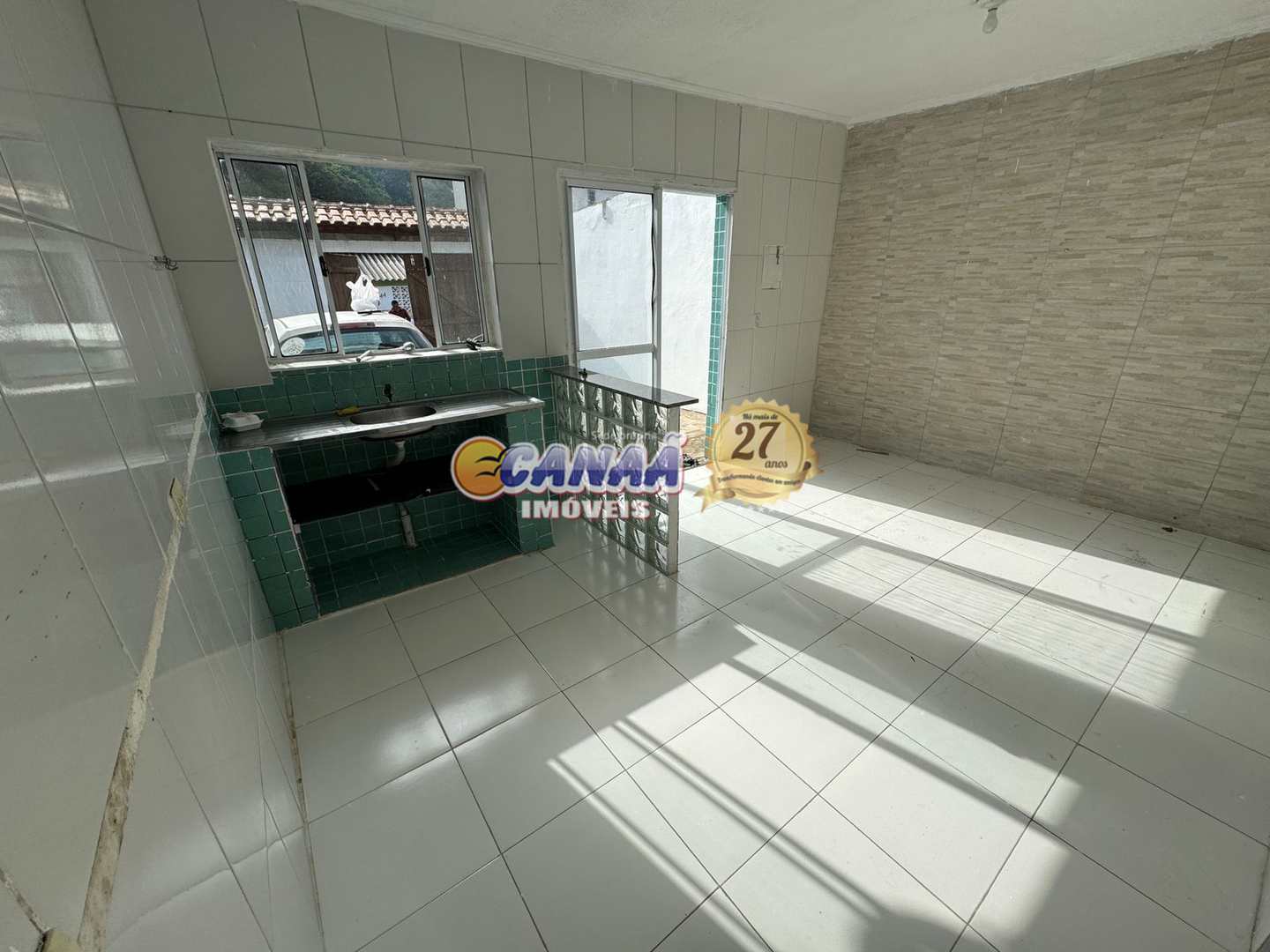 Casa à venda com 2 quartos, 79m² - Foto 5