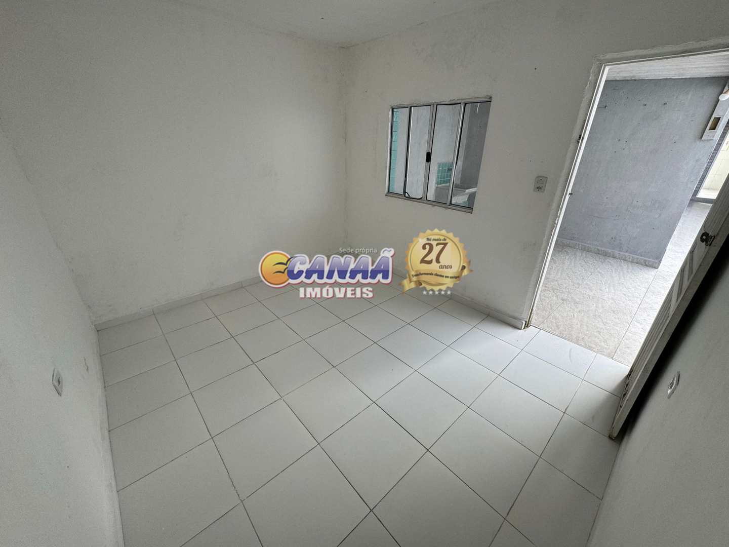 Casa à venda com 2 quartos, 79m² - Foto 13