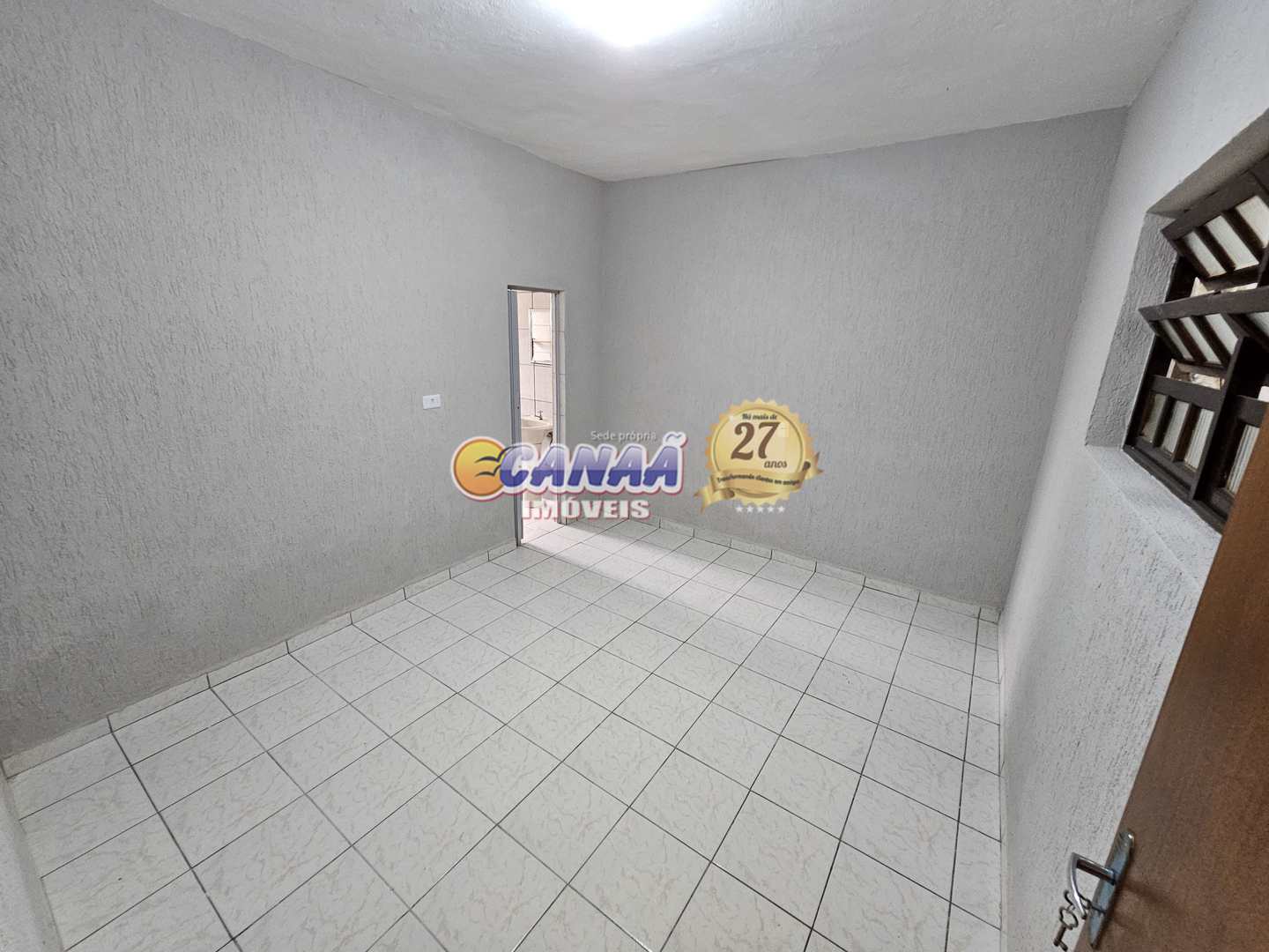 Casa à venda com 2 quartos, 79m² - Foto 12