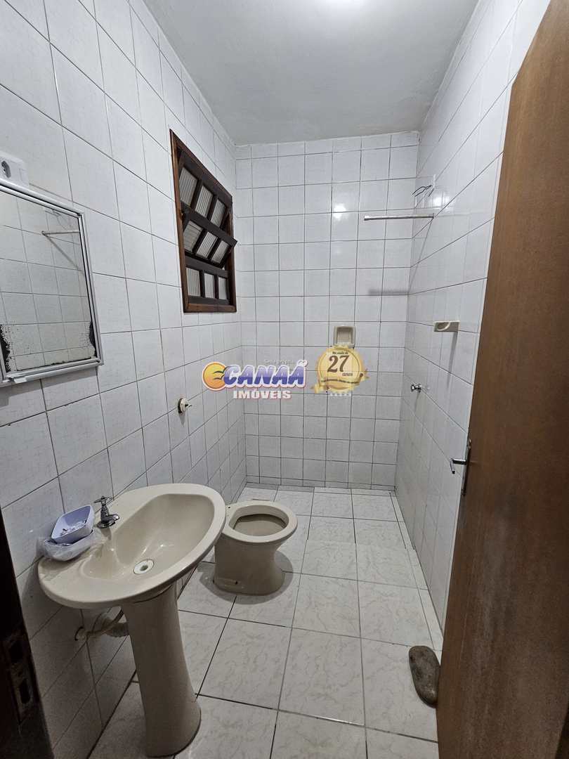 Casa à venda com 2 quartos, 79m² - Foto 14