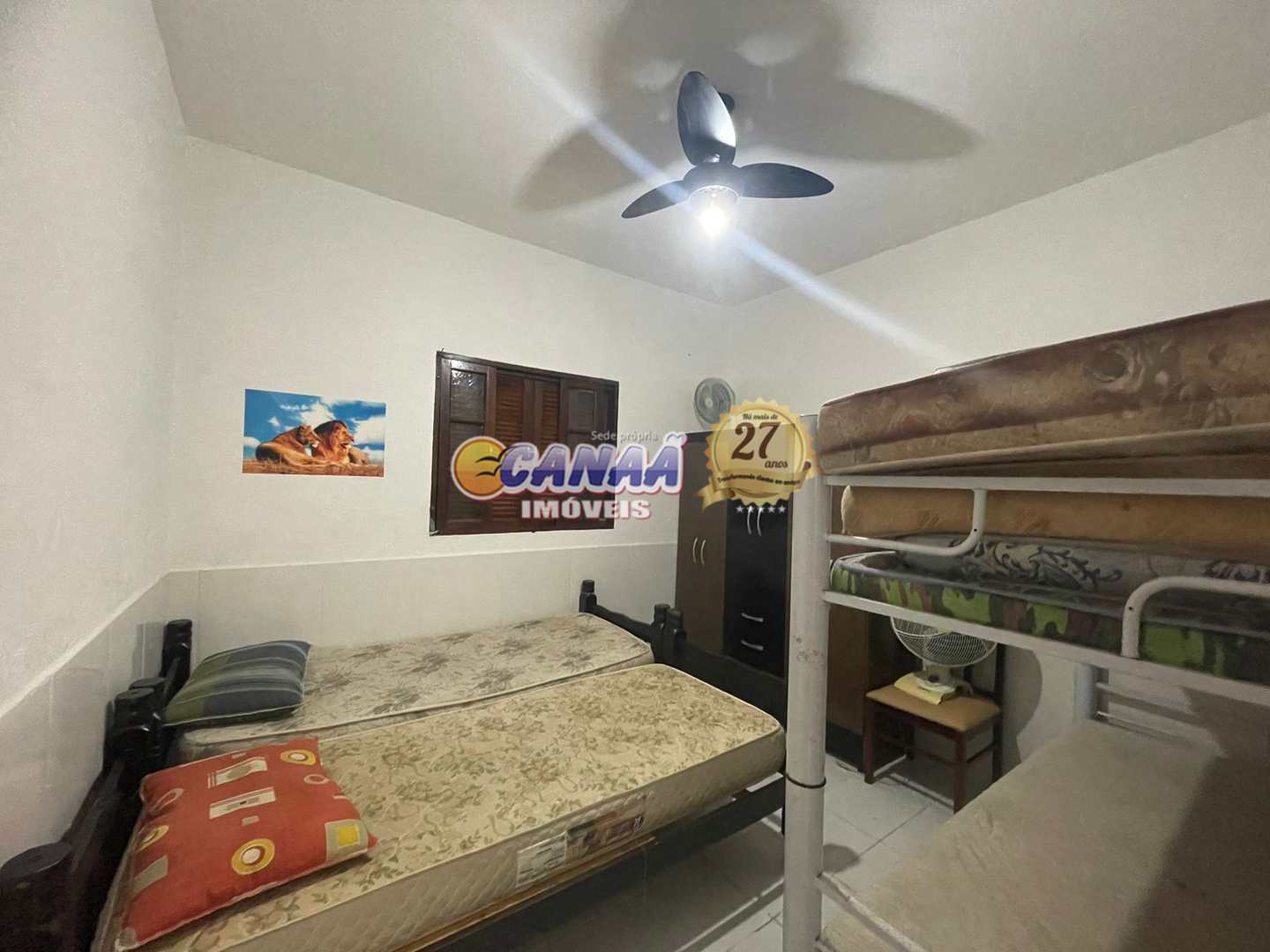 Casa à venda com 2 quartos, 69m² - Foto 13