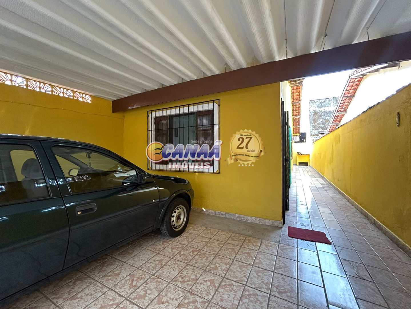 Casa à venda com 2 quartos, 81m² - Foto 1