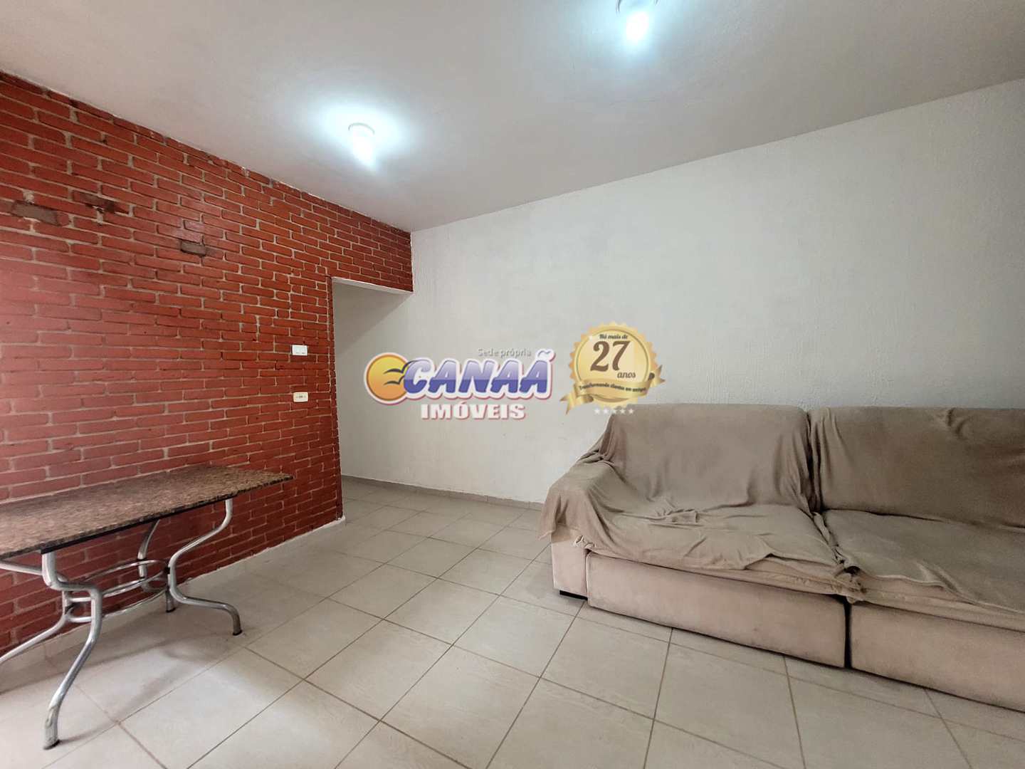 Casa à venda com 2 quartos, 89m² - Foto 4