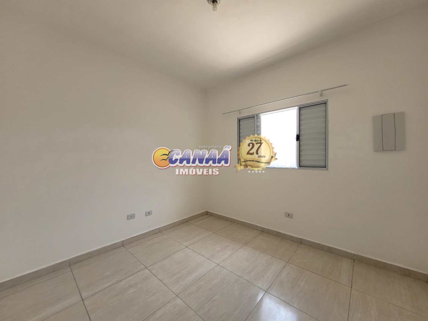 Casa à venda com 2 quartos, 59m² - Foto 9