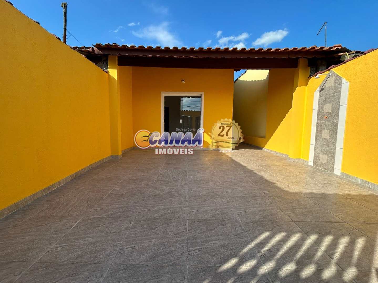 Casa à venda com 2 quartos, 86m² - Foto 2