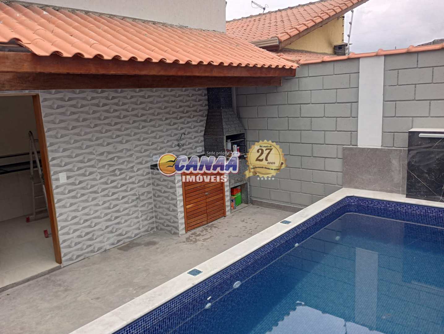 Casa à venda com 2 quartos, 80m² - Foto 18