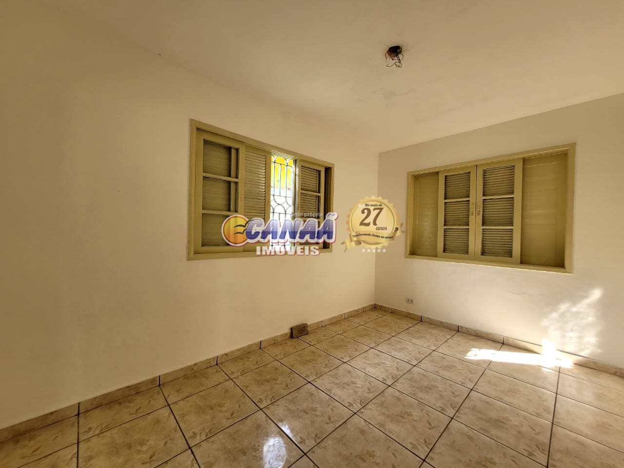 Casa à venda com 3 quartos, 101m² - Foto 12