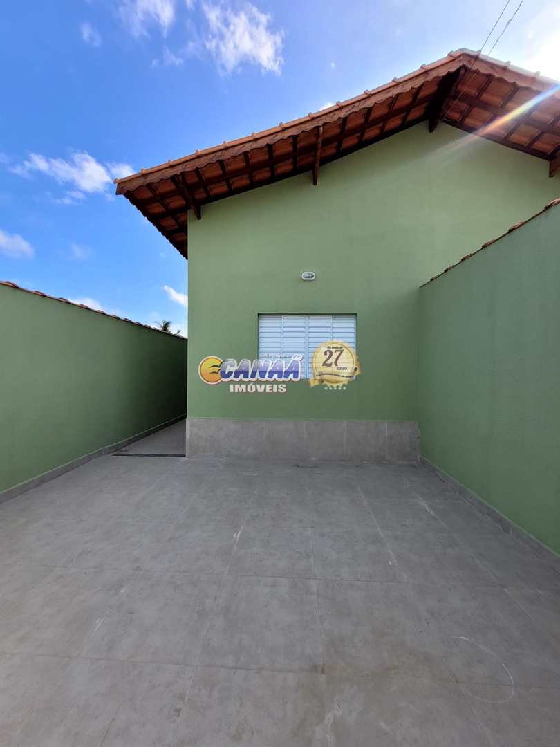 Casa à venda com 2 quartos, 85m² - Foto 2