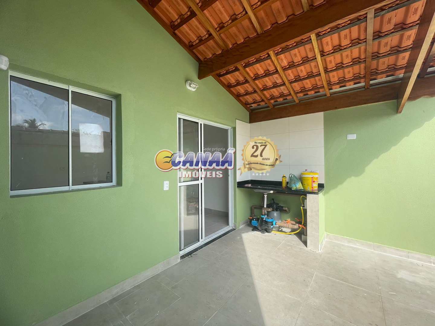 Casa à venda com 2 quartos, 85m² - Foto 11