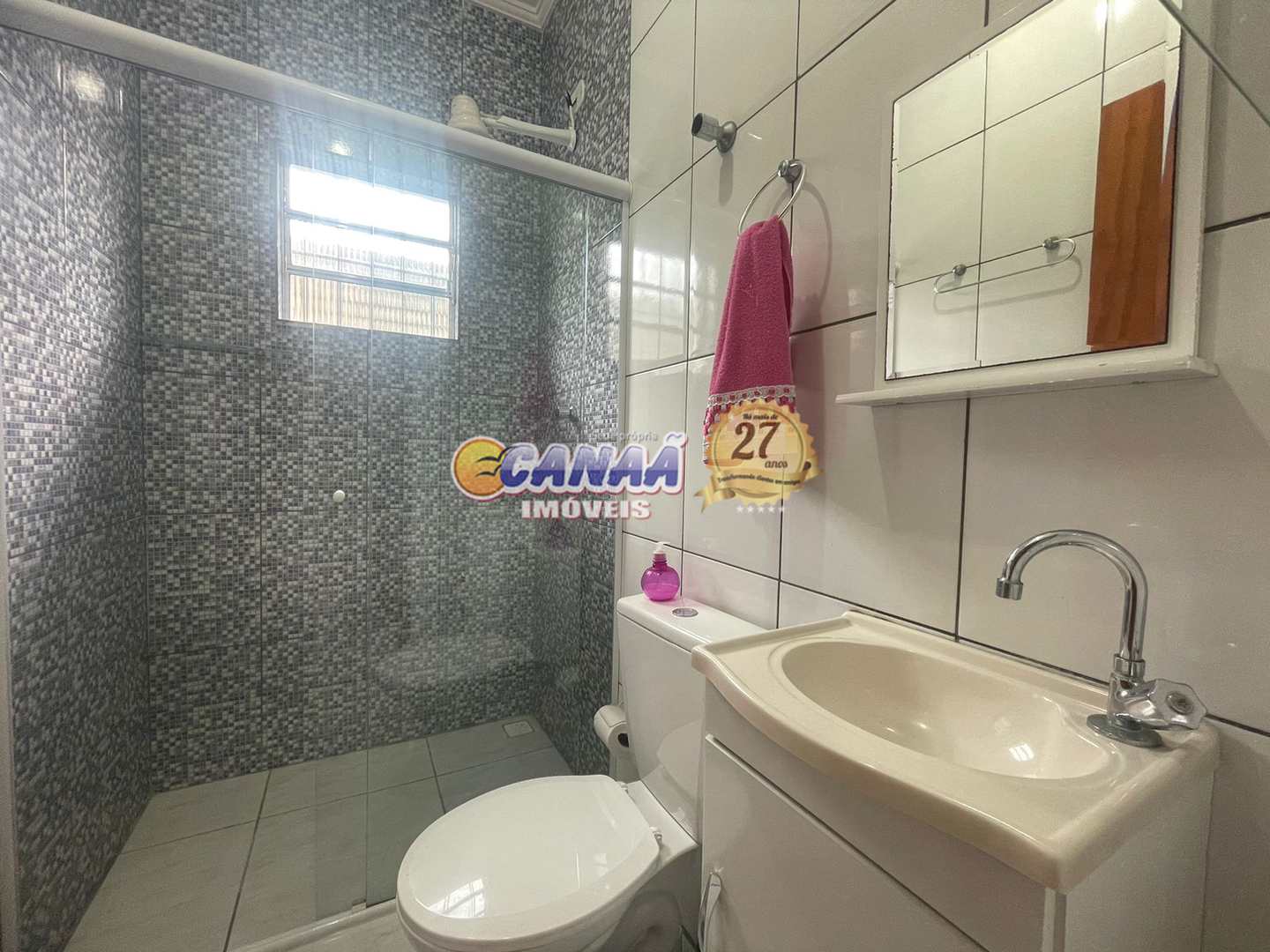 Casa à venda com 2 quartos, 79m² - Foto 8