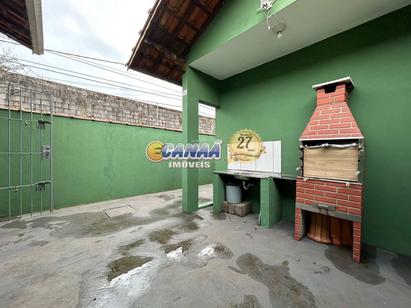 Casa à venda com 2 quartos, 79m² - Foto 16