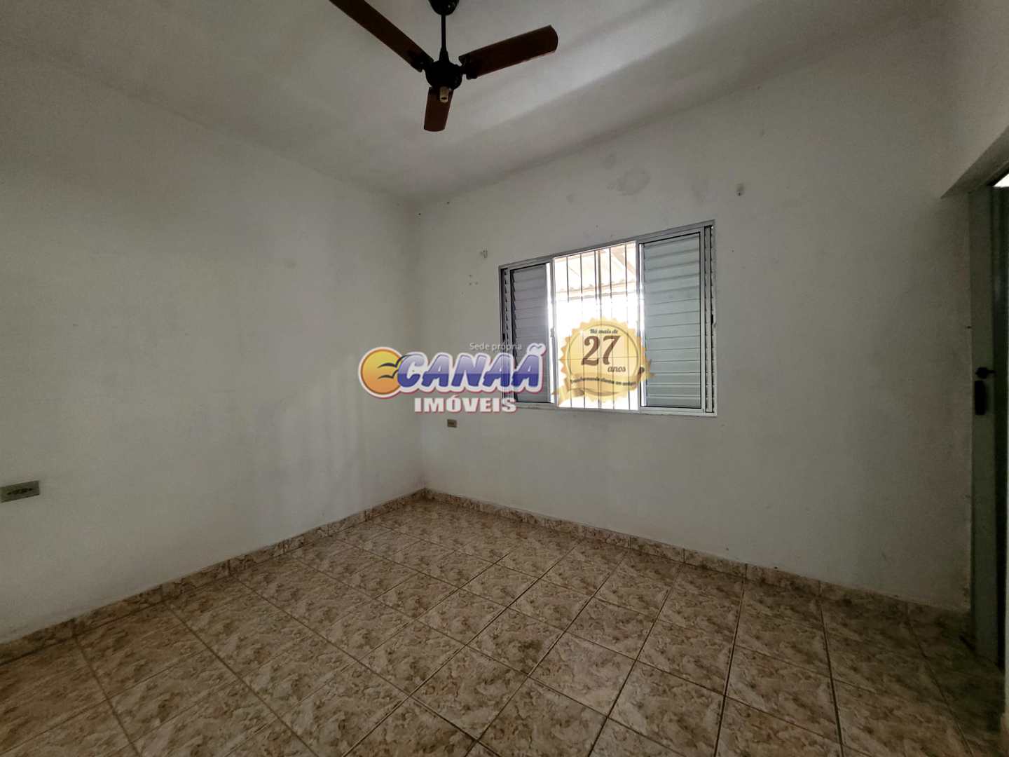 Casa à venda com 2 quartos, 78m² - Foto 18