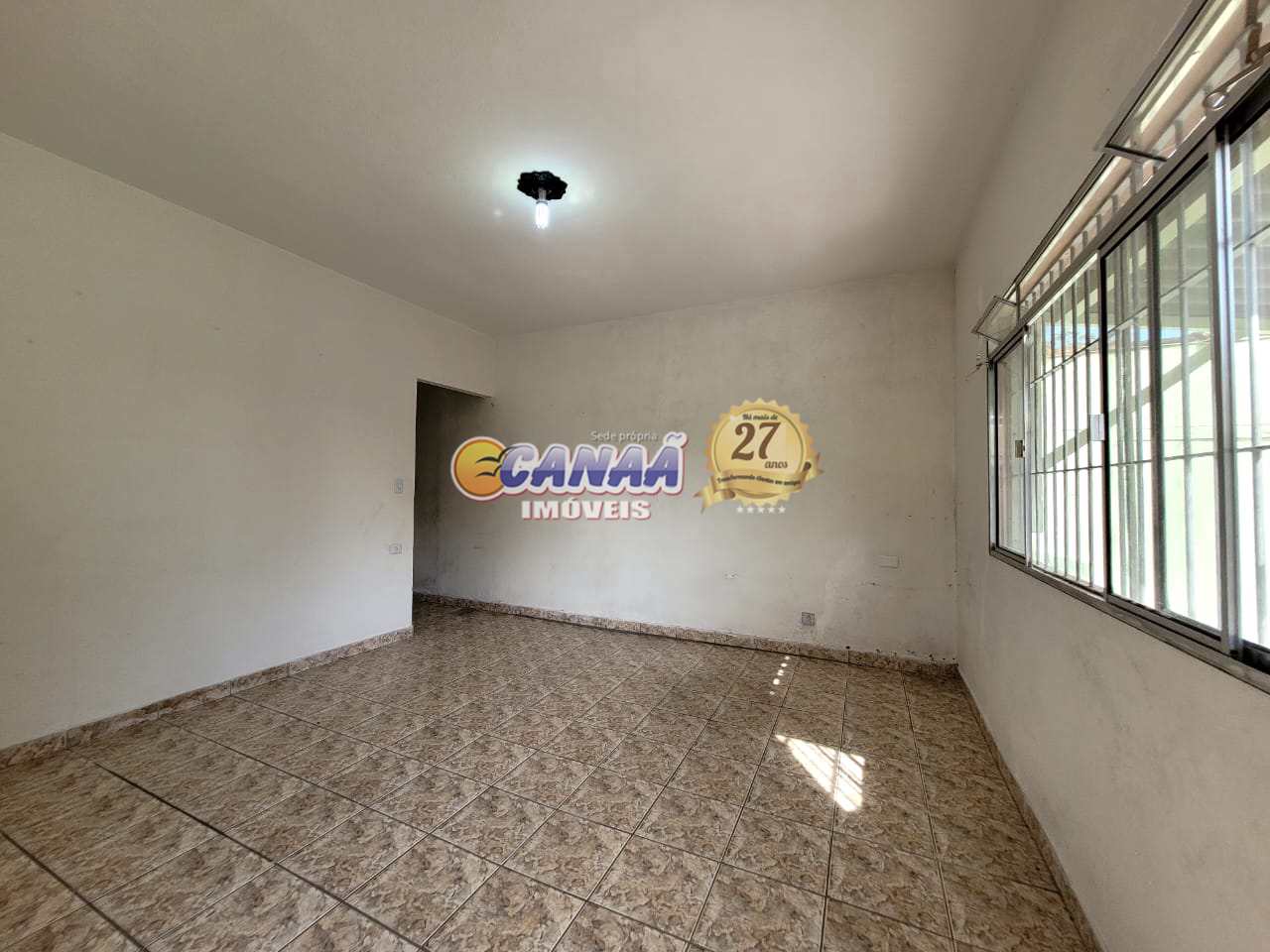 Casa à venda com 2 quartos, 78m² - Foto 11