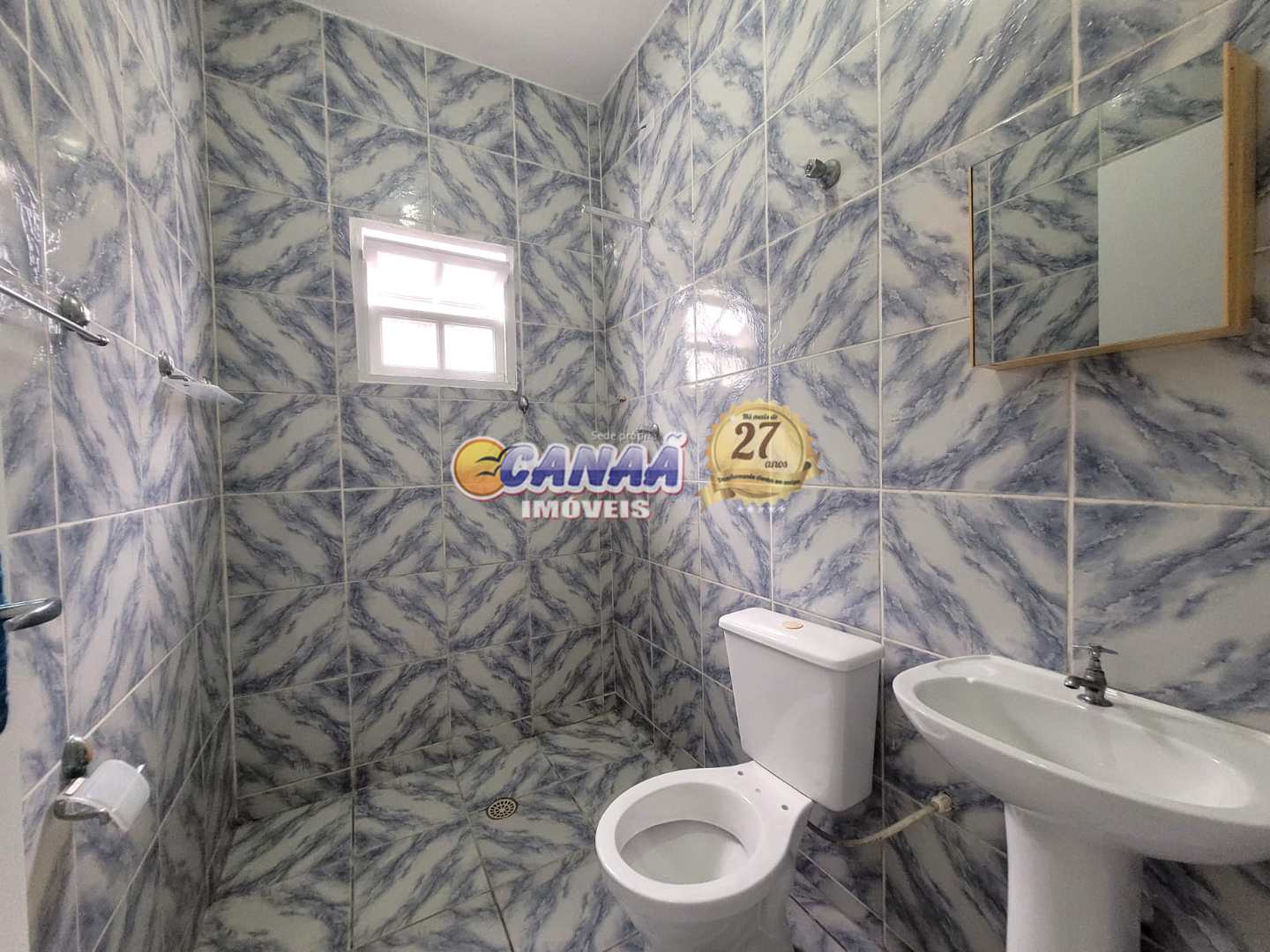 Casa à venda com 2 quartos, 64m² - Foto 8