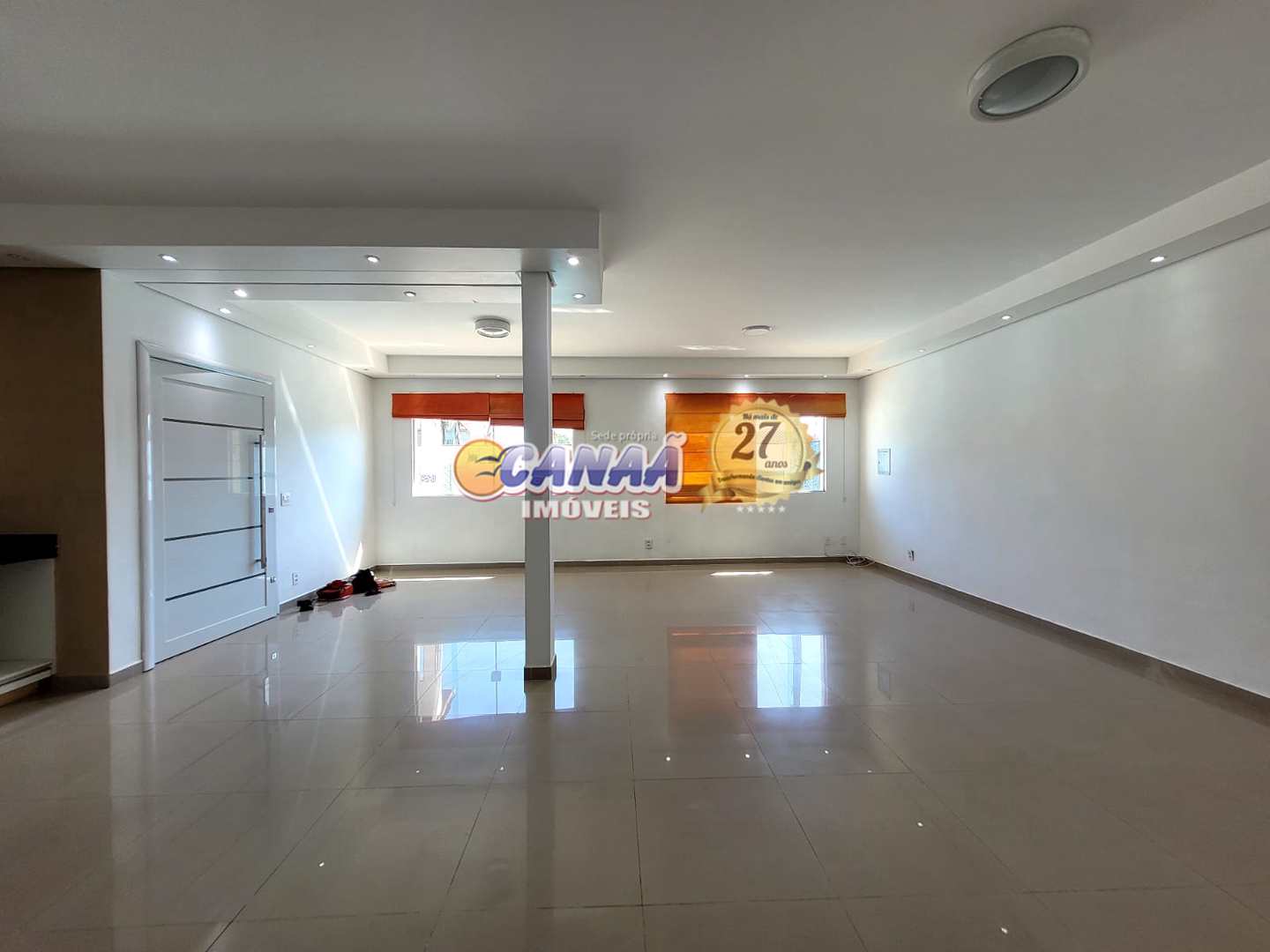 Casa à venda com 3 quartos, 276m² - Foto 7