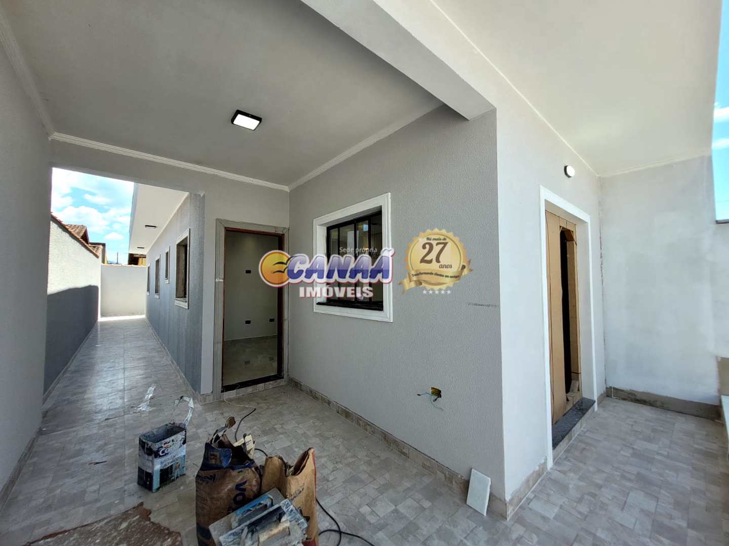 Casa à venda com 2 quartos, 68m² - Foto 3