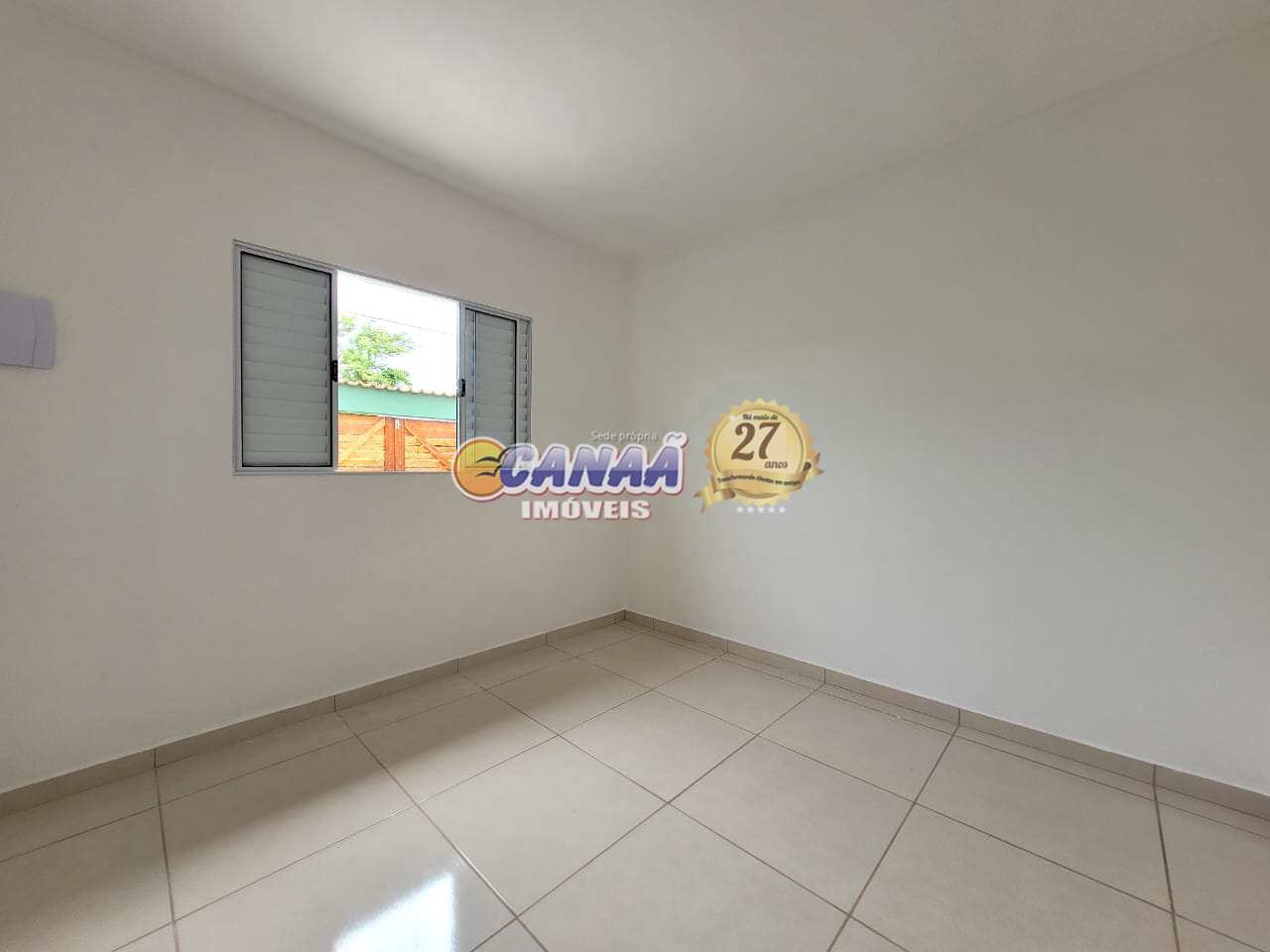 Casa à venda com 2 quartos, 64m² - Foto 14