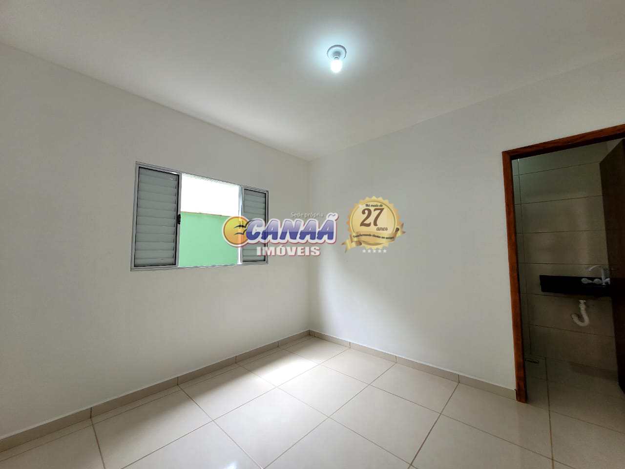 Casa à venda com 2 quartos, 64m² - Foto 12