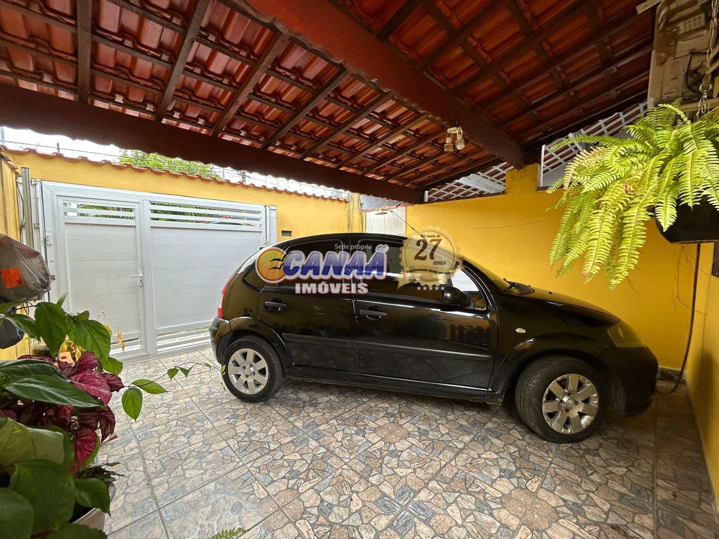 Casa à venda com 2 quartos, 77m² - Foto 3