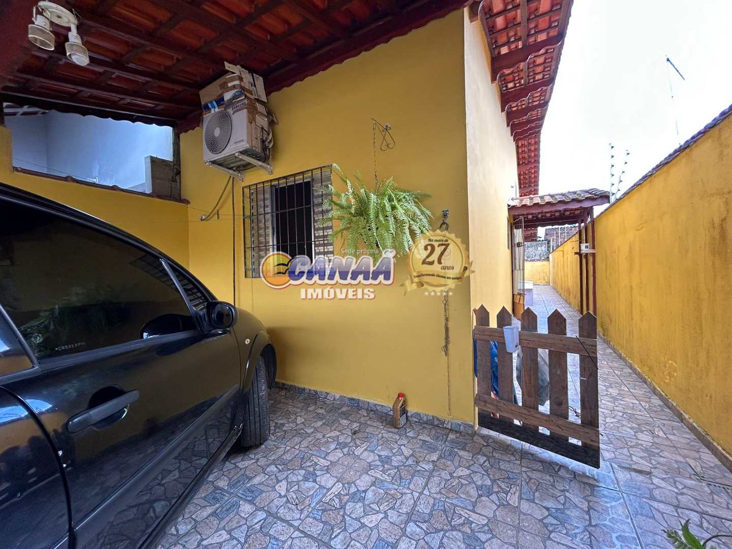 Casa à venda com 2 quartos, 77m² - Foto 2