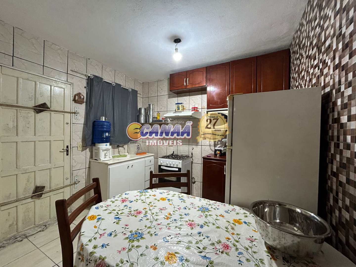 Casa à venda com 2 quartos, 130m² - Foto 10