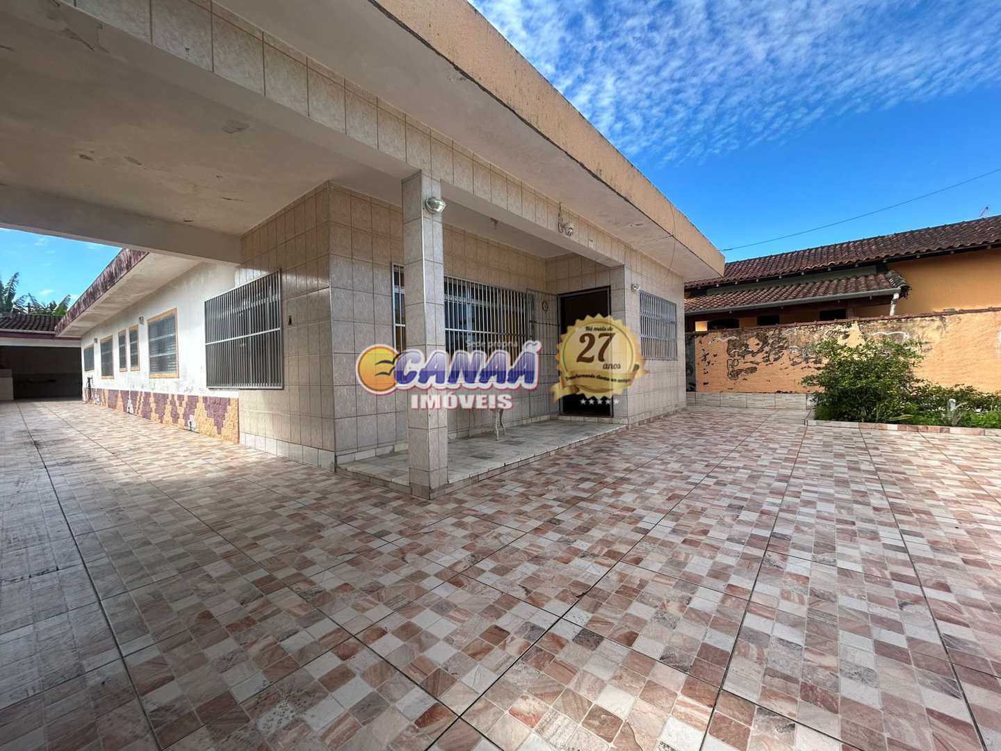 Casa à venda com 5 quartos, 247m² - Foto 2