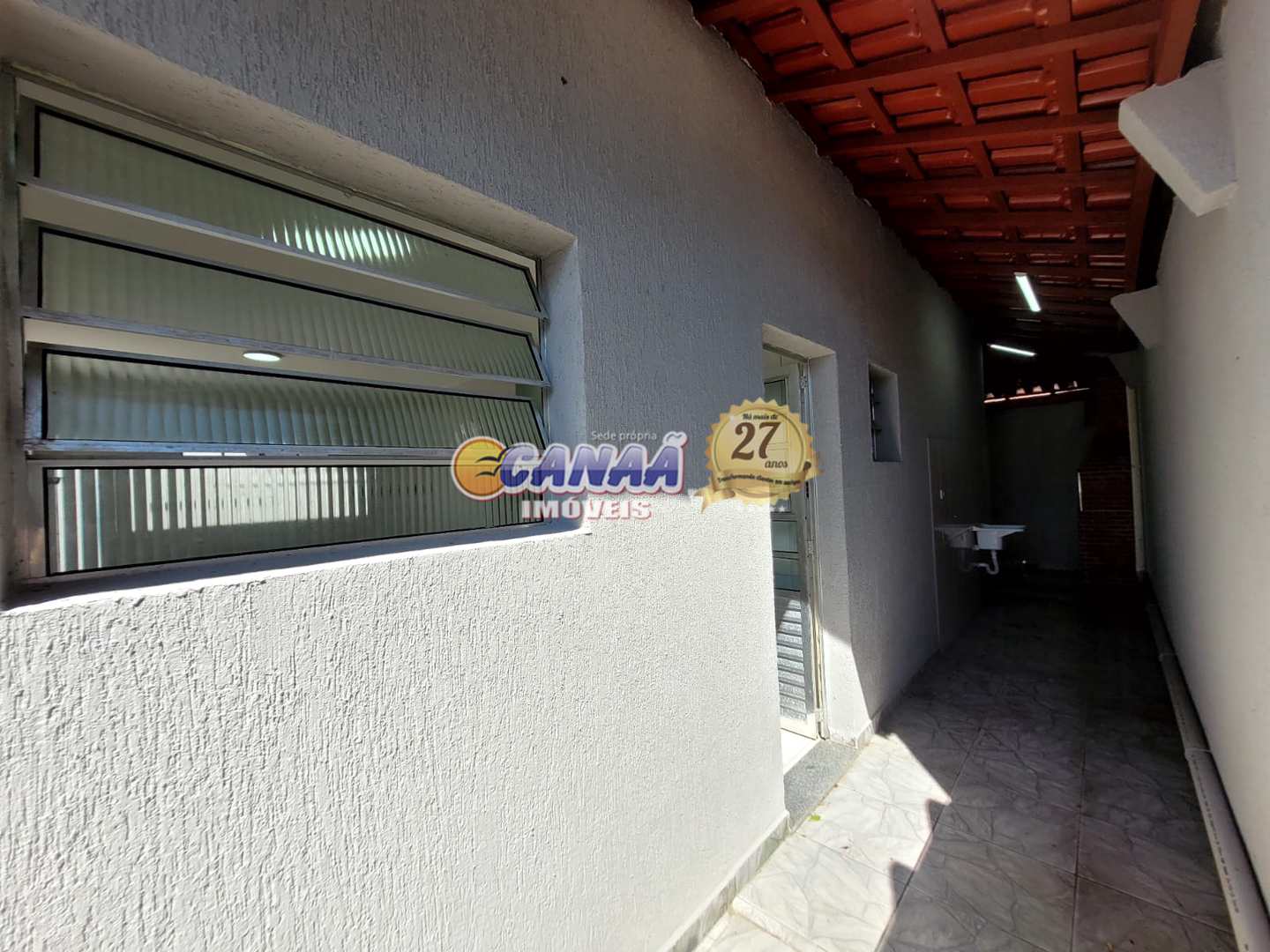 Casa à venda com 2 quartos, 60m² - Foto 10