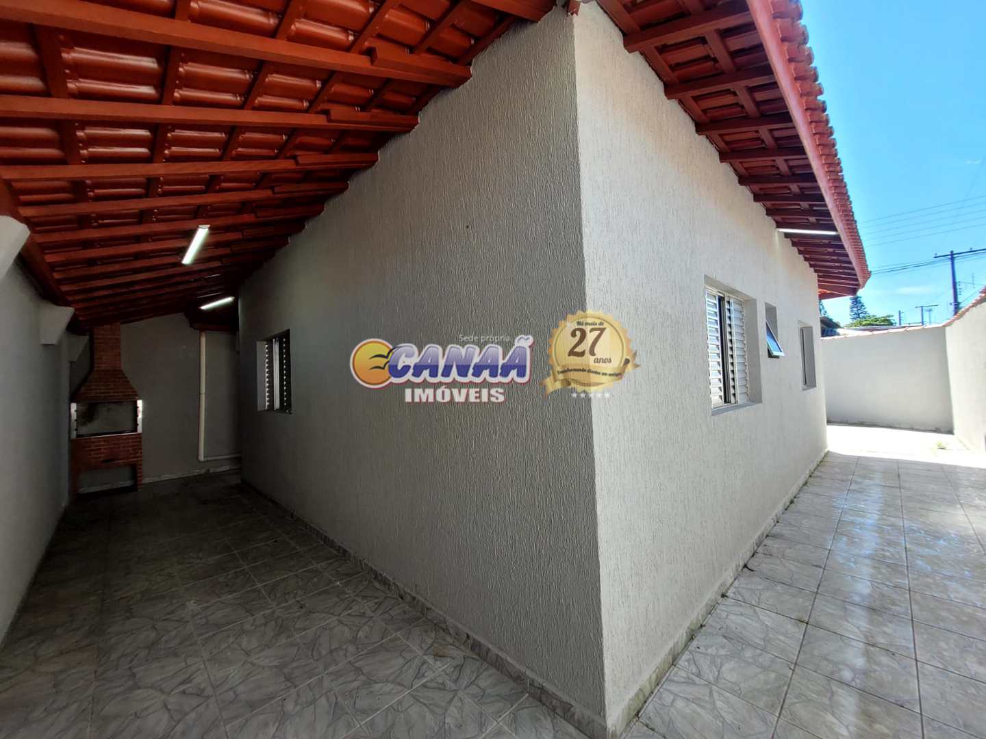 Casa à venda com 2 quartos, 60m² - Foto 11