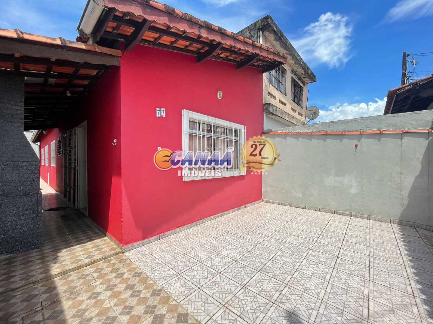 Casa à venda com 3 quartos, 75m² - Foto 2