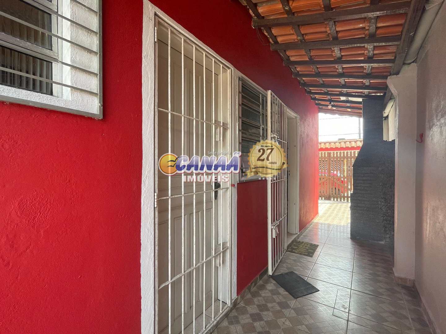 Casa à venda com 3 quartos, 75m² - Foto 6