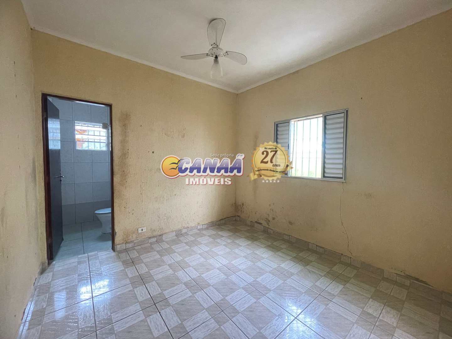 Casa à venda com 2 quartos, 84m² - Foto 9