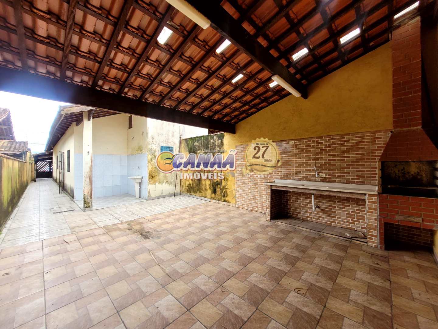 Casa à venda com 2 quartos, 84m² - Foto 14