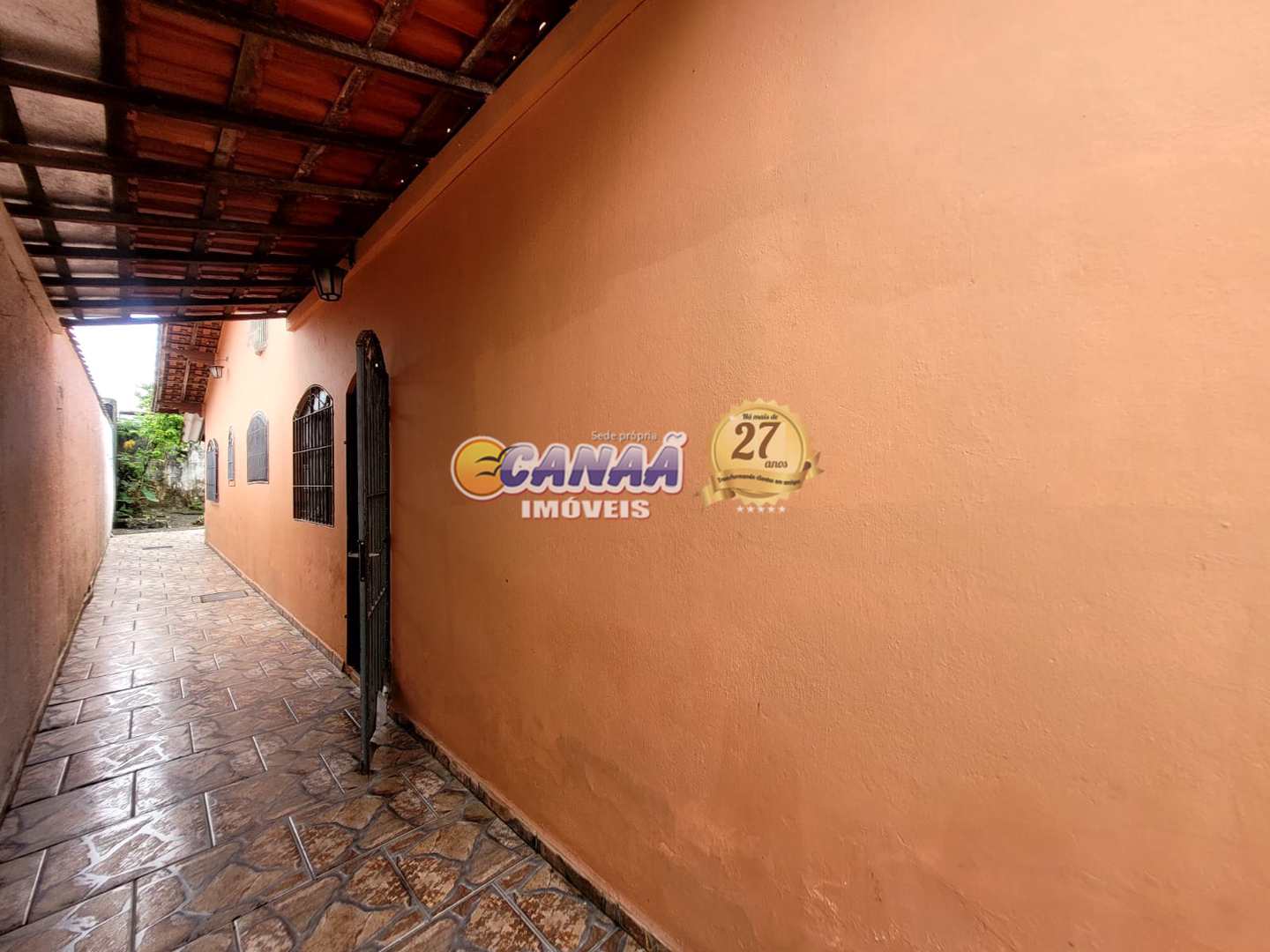 Casa à venda com 2 quartos, 50m² - Foto 3