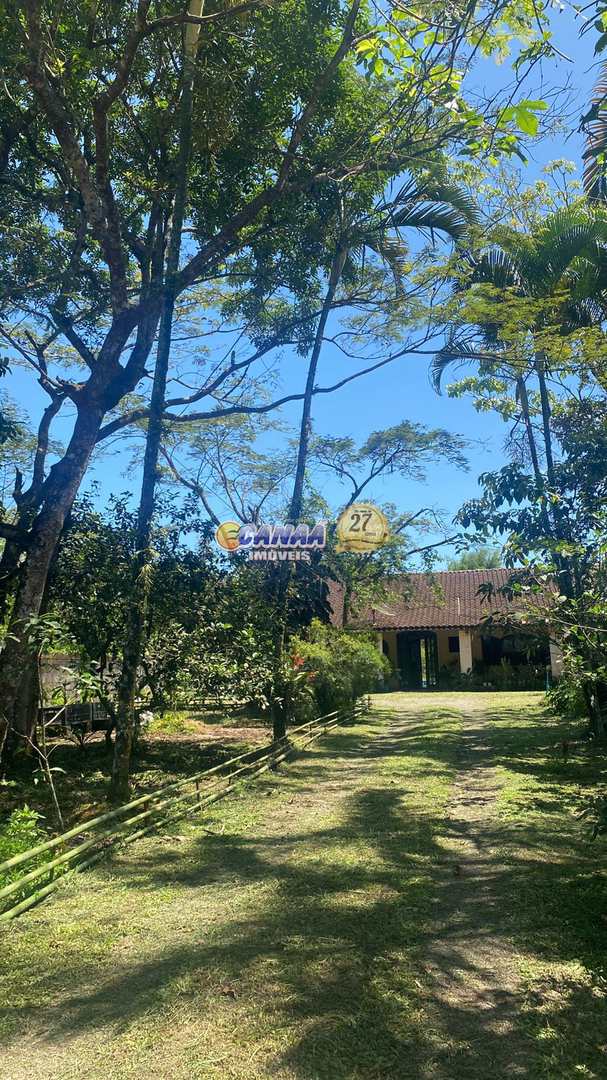 Chácara à venda com 4 quartos, 1700m² - Foto 2