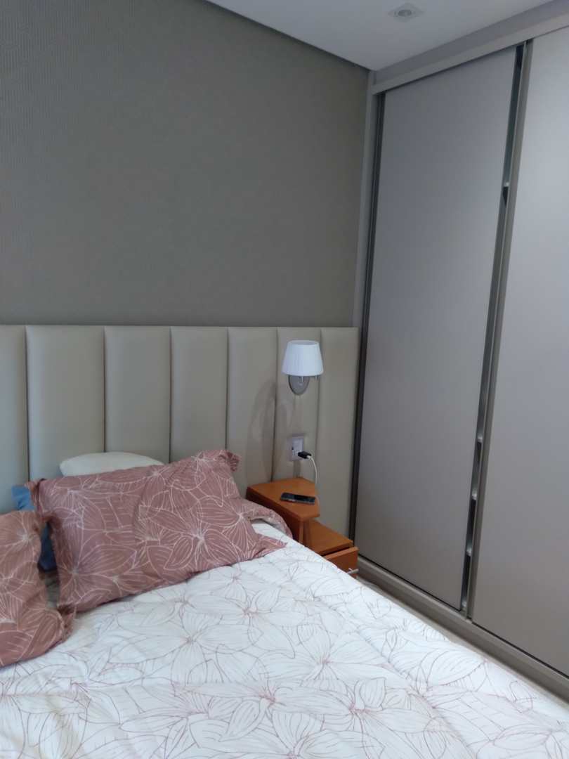 Apartamento à venda com 3 quartos, 180m² - Foto 5