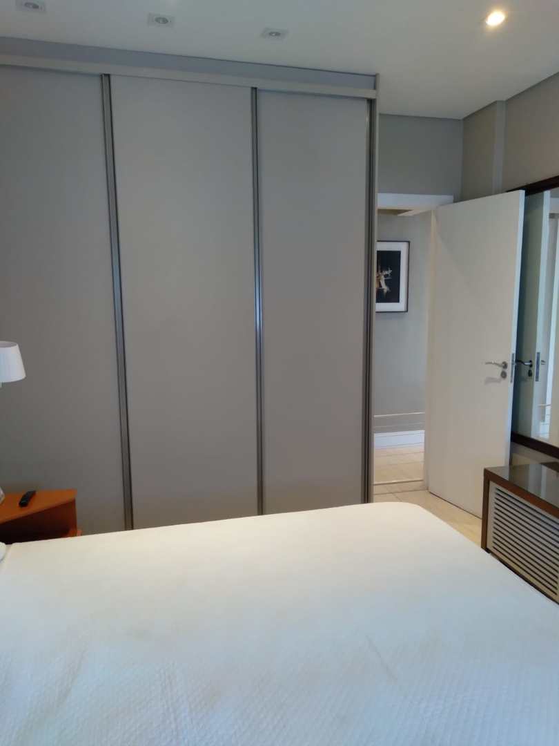 Apartamento à venda com 3 quartos, 180m² - Foto 32