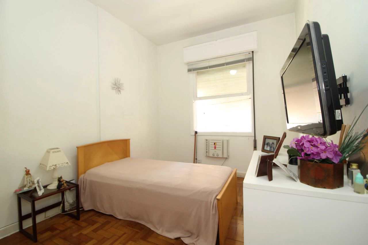 Apartamento à venda com 3 quartos, 140m² - Foto 13