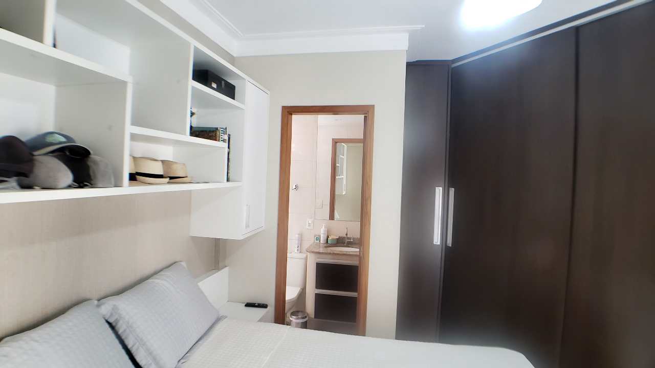 Apartamento à venda com 2 quartos, 75m² - Foto 9