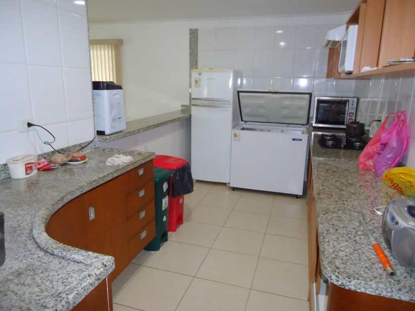 Apartamento à venda com 2 quartos, 75m² - Foto 16