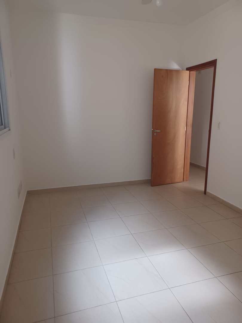 Casa à venda com 3 quartos, 150m² - Foto 11