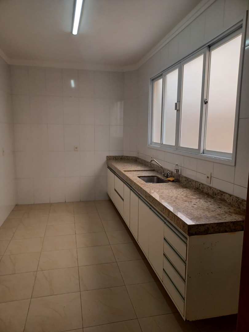 Casa à venda com 3 quartos, 150m² - Foto 27